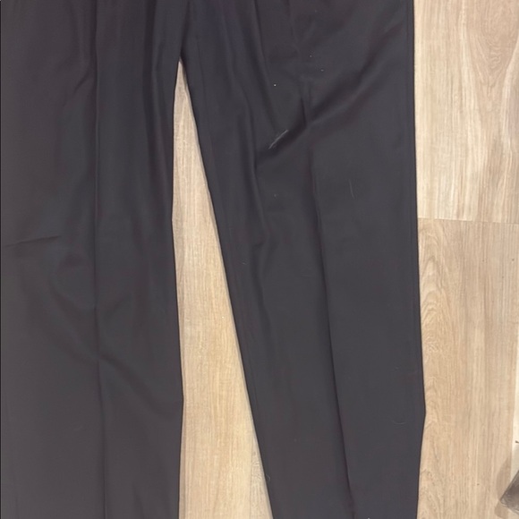 Black Dress Pants with Classic Straight-Leg Cut - Picture 7 of 10